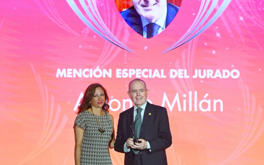 Investigador de la RIIDGD recibe Mención Especial en Premios Andalucía de los Deportes (España)
